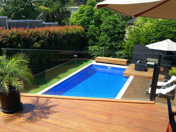 make-your-pool-area-safe-with-pool-fencing-installations-in-nz-big-0