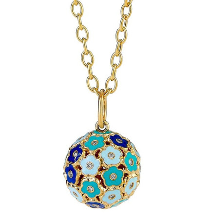 turquoise-temptations-explore-synas-pendant-collection-big-0