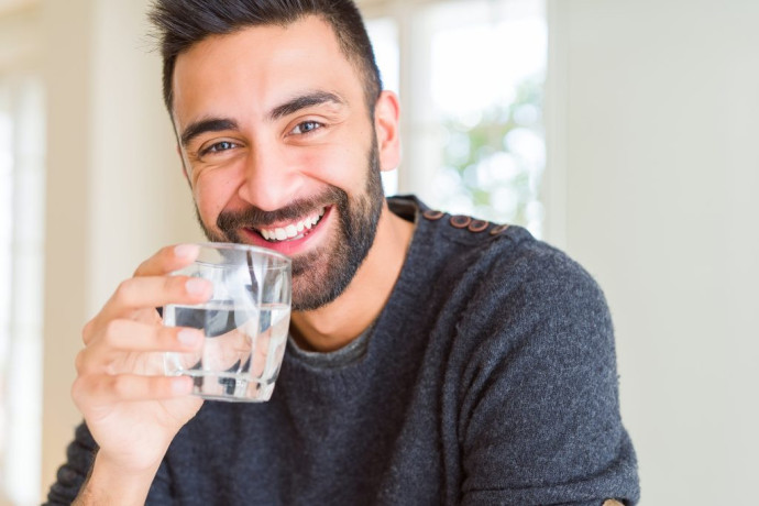 ionized-alkaline-drinking-water-big-0