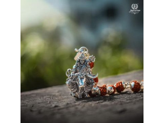 The Spiritual Significance of a Shiva Pendant: A Symbol of Divine Power