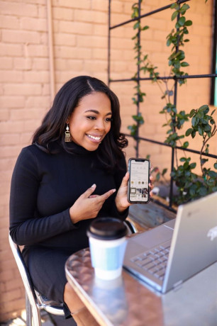 closure-hair-piece-a-seamless-finish-to-any-style-big-0