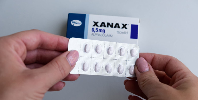 buy-xanax-online-alprazolam-tablet-to-treat-anxiety-washington-united-states-big-1